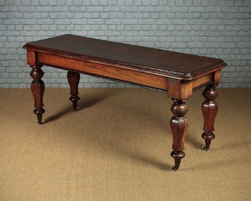 Mid 19th.c. Mahogany Table C.1860.