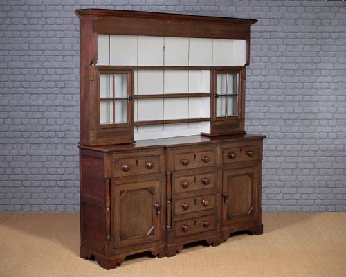 Early 19th.c. Oak Welsh Dresser C.1820