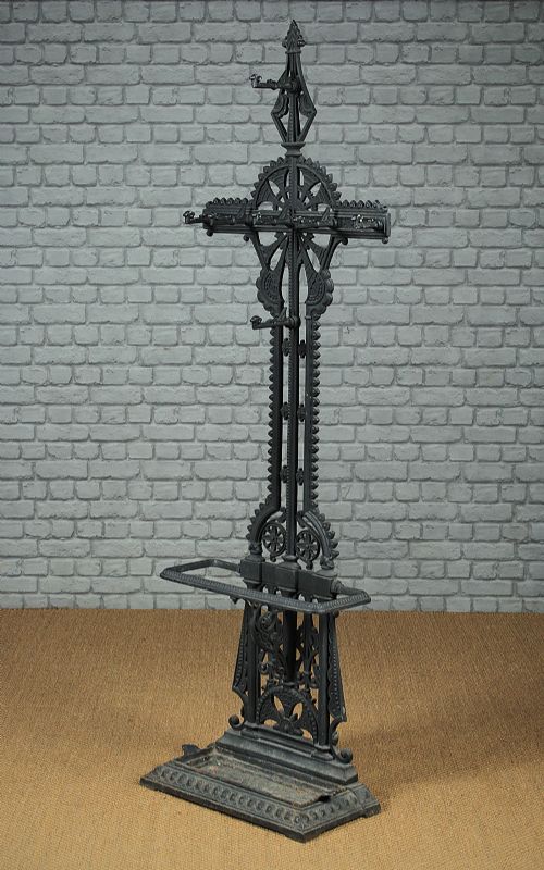 fig 1. Christopher Dresser Cast Iron Hall Stand c.1880.