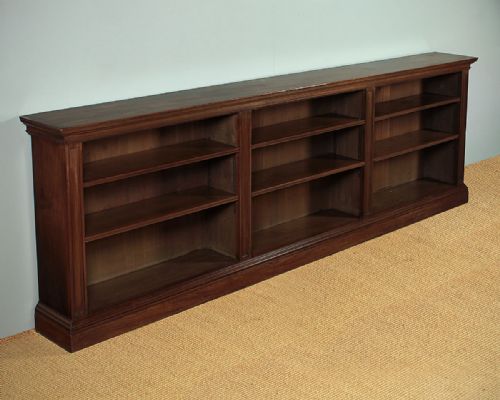 Edwardian Walnut Open Bookcase C.1910.