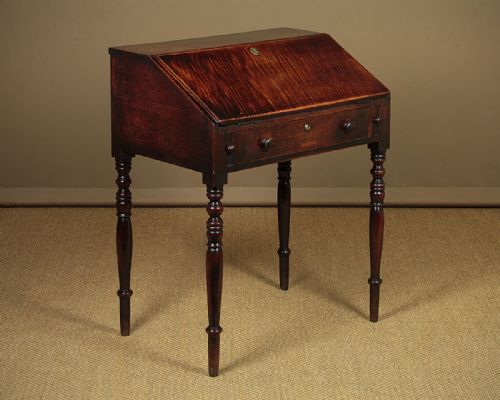 Late Georgian Oak Bureau C.1800.
