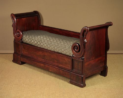 Swan Neck Day Bed C.1840.