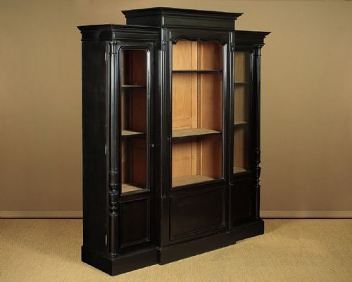 Late 19th.c. Ebonised Three Door Library Bookcase C.1890.