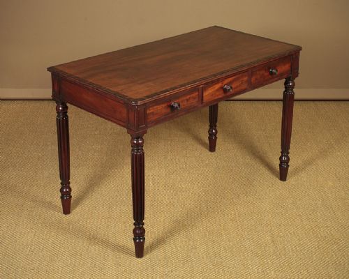 Gillows Style Mahogany Side Table C.1820.