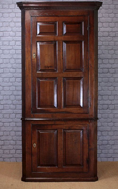 George III Oak Corner Cupboard C.1800
