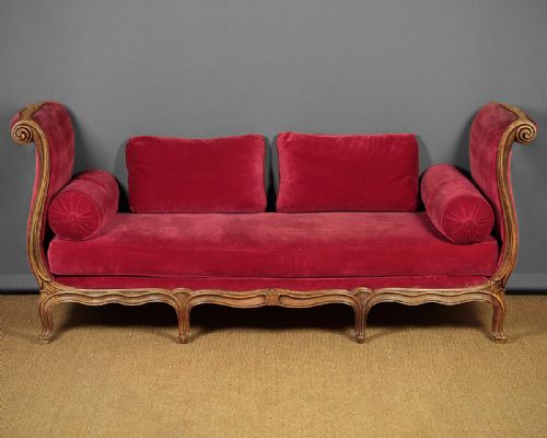Scroll End Walnut Daybed C.1910.