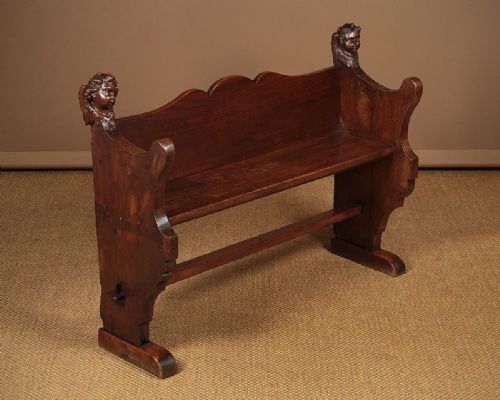 Oak Hall Bench with 19th.c. Carved Cherub’s Heads.