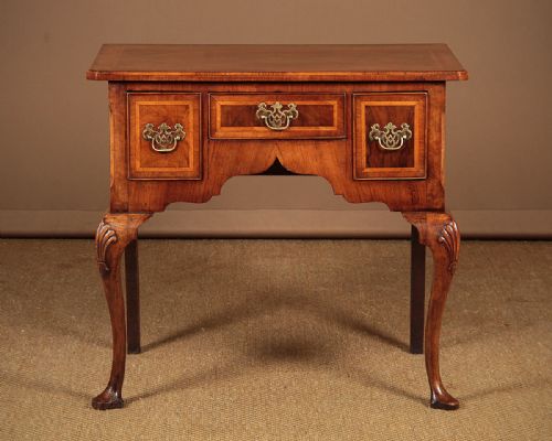 Queen Anne Style Walnut Side Table C.1920.