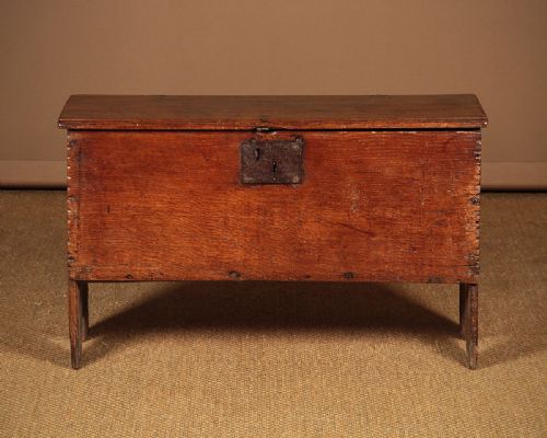 17th.c. Oak Six Plank Chest C.1650.
