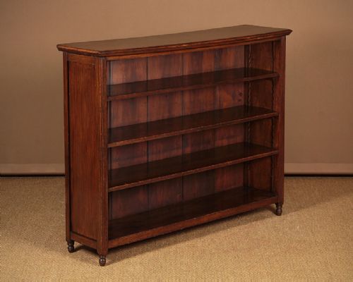 Edwardian Oak Open Bookshelves C.1910.