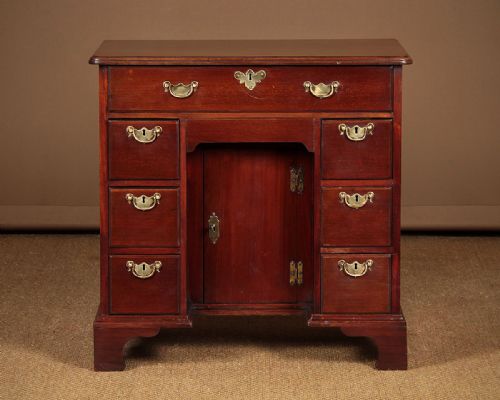 Very Small Georgian Mahogany Kneehole Desk C.1790.