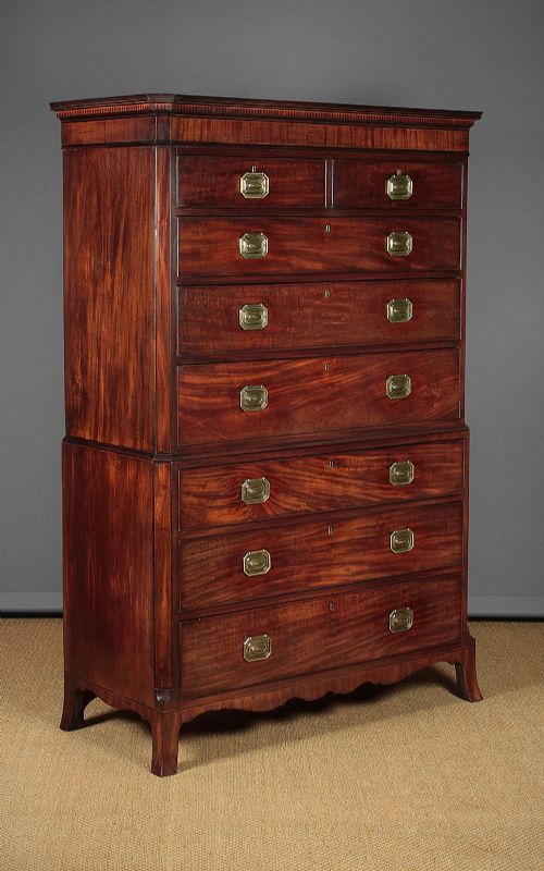 Georgian Mahogany Chest on Chest C.1800.