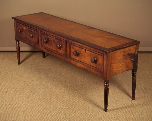 Oak & Mahogany Crossbanded Cheshire Dresser Base C.1830.