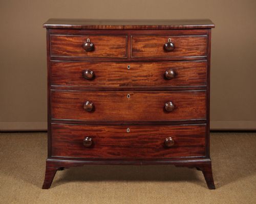 Bow Front Mahogany Chest of Drawers C.1830.