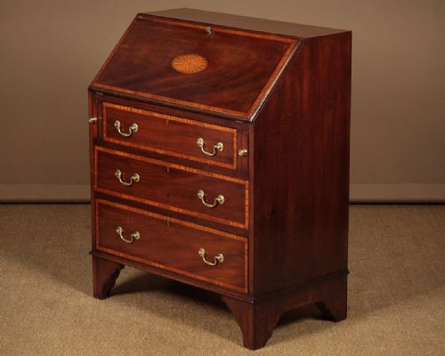 Small Sheraton Style Mahogany Bureau C.1910.