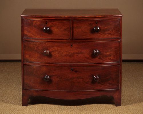 Small Bow Front Mahogany Chest of Drawers C.1830.