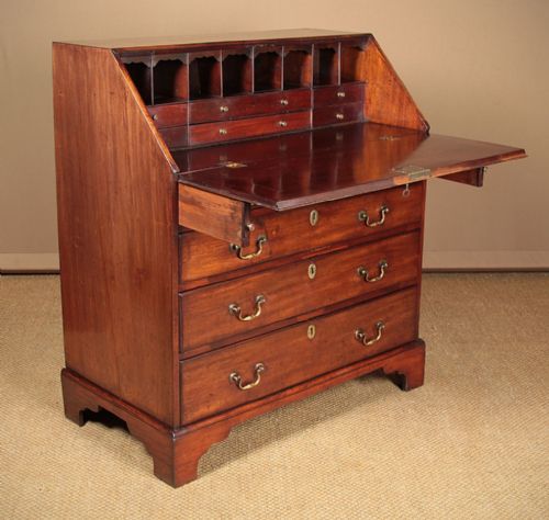 Georgian Mahogany Bureau C.1800.