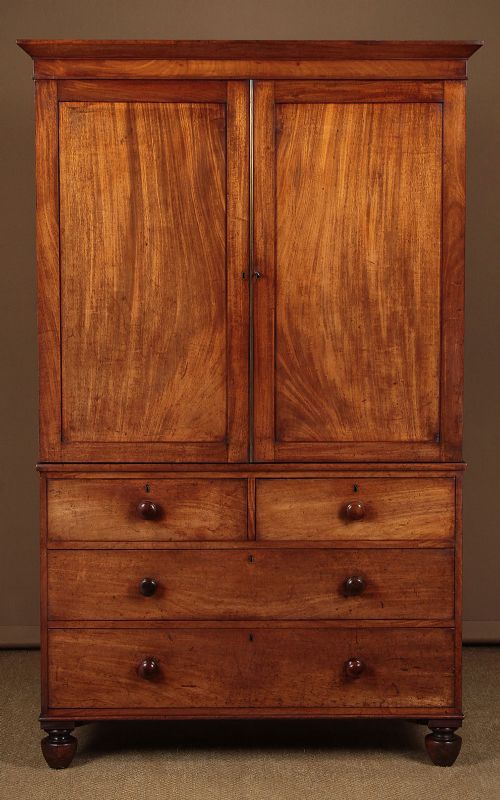 Georgian Mahogany Linen Press C.1810