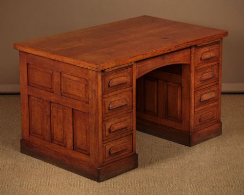 Edwardian Oak Pedestal Desk C.1910.