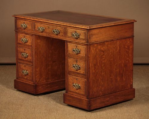 Small Oak Pedestal Desk C.1890