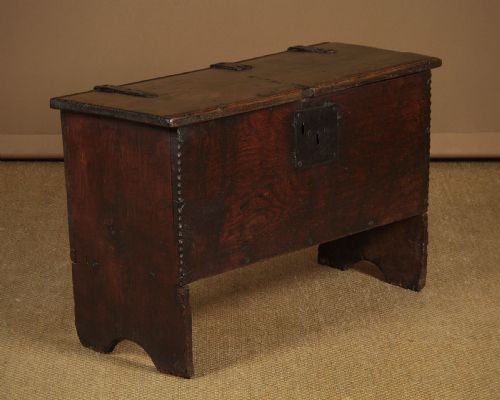 Primitive Six Plank Coffer C.1640