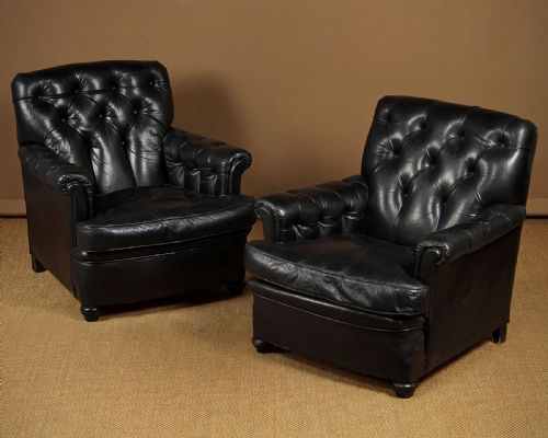Pair of Buttoned Leather Armchairs C.1930