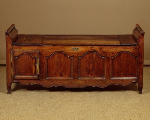 18th.c. Box Settle C.1780