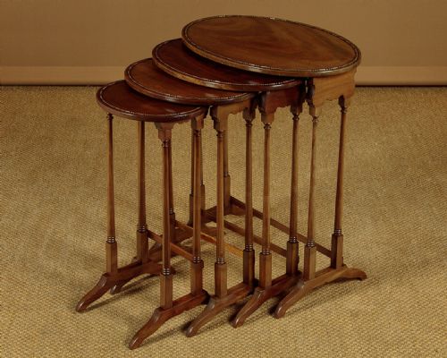 Mahogany Quartetto Nest of Tables C.1920