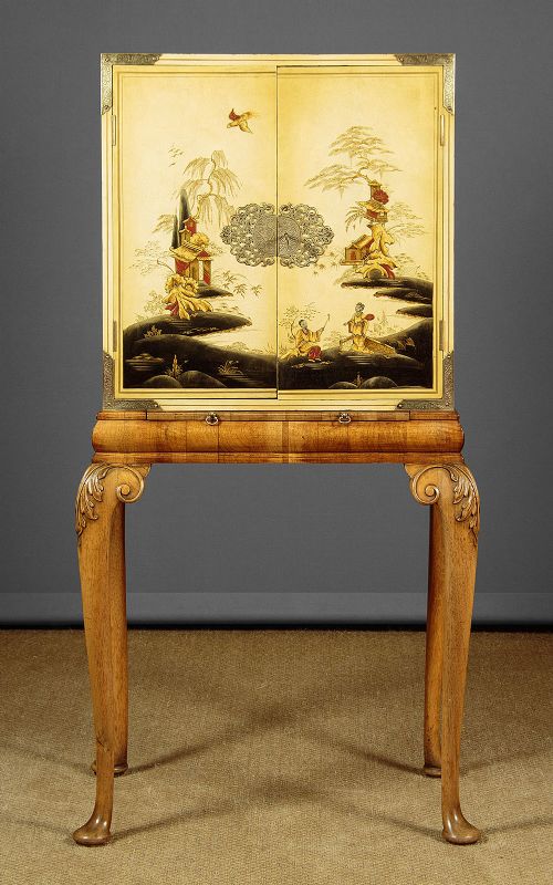 Chinoiserie Drinks Cabinet C.1930