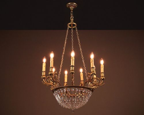 Gilded Eight Branch Chandelier C.1930.