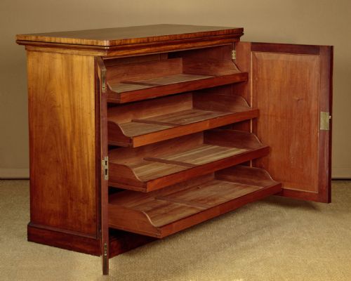 Mahogany Linen Press C.1860