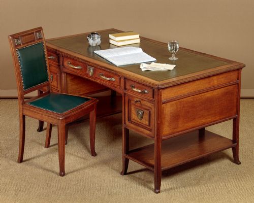 Art Nouveau Oak Bureau Plat & Chair C.1900
