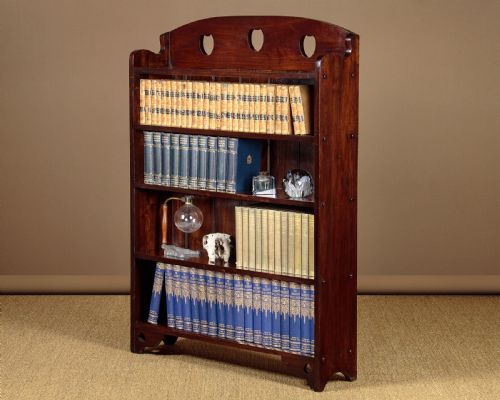 fig 1. Arts & Crafts Bookshelves c.1910