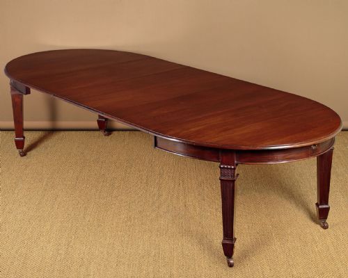 Mahogany Extending Dining Table C.1910