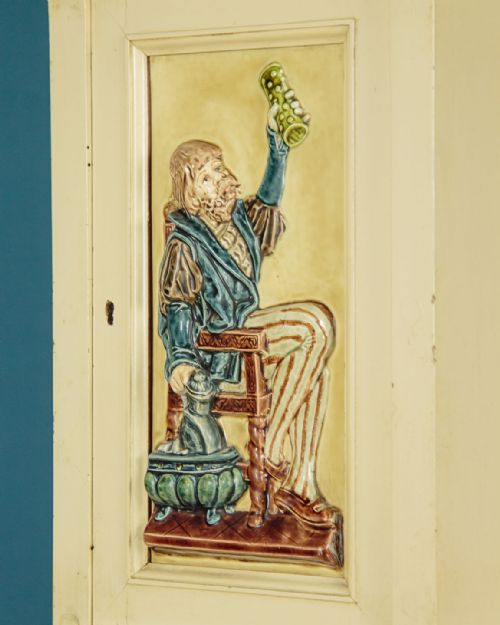 PAINTED MIRROR BACK CABINET WITH MAJOLICA PANELS C1900 - ADDITIONAL PHOTO 4