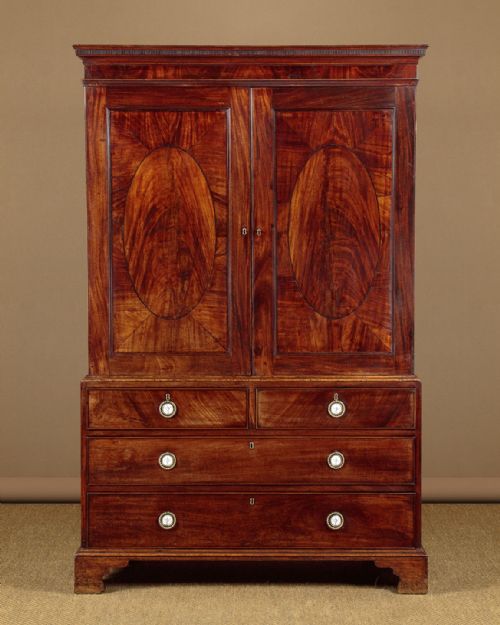 Georgian Mahogany Linen Press C.1790