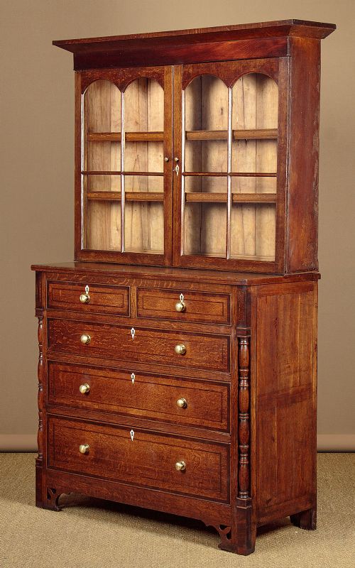 Welsh Oak Cwpwrdd Gwydr C.1830