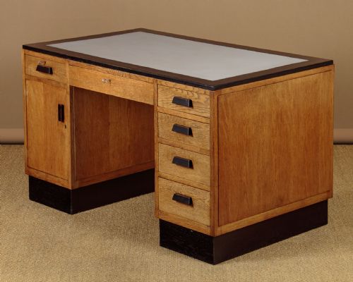 Art Deco Oak Pedestal Desk C.1930