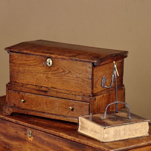 fig 1. Welsh Coffor Bach c.1760