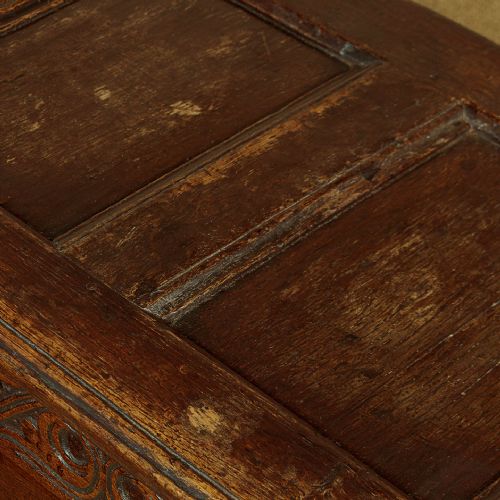 SMALL 18THC OAK COFFER - ADDITIONAL PHOTO 5