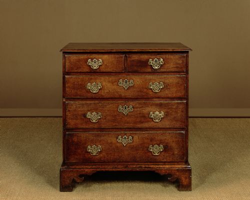 Small Oak Chest of Drawers C.1800