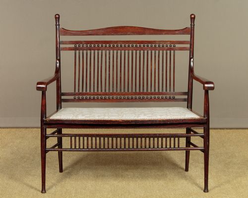 SMALL ARTS CRAFTS SETTLE C1900 - ADDITIONAL PHOTO 1