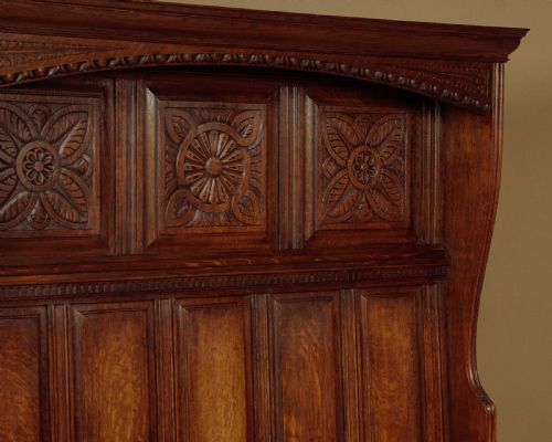 CARVED OAK CANOPY TOP BOX SETTLE C1920 - ADDITIONAL PHOTO 5