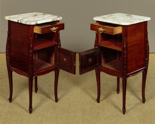 PAIR OF MARBLE TOP BEDSIDE CABINETS C1890 - ADDITIONAL PHOTO 1
