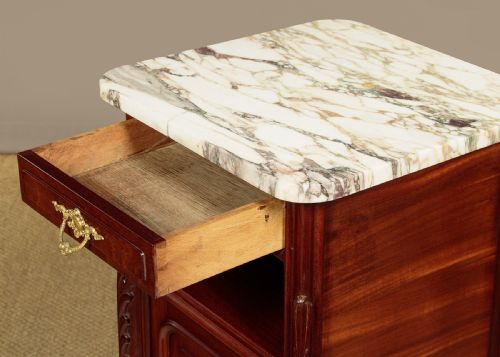 PAIR OF MARBLE TOP BEDSIDE CABINETS C1890 - ADDITIONAL PHOTO 4