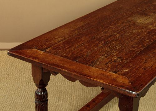 17THC OAK REFECTORY TABLE WITH INLAID FRIEZE - ADDITIONAL PHOTO 4