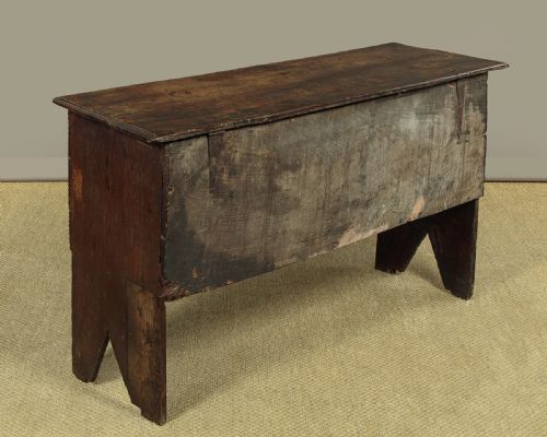 NAIVE CARVED OAK SIX PLANK CHEST C1600 - ADDITIONAL PHOTO 12
