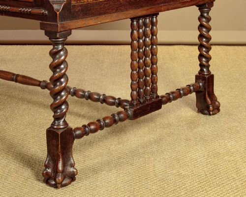 CAROLEAN STYLE OAK DESK C1910 - ADDITIONAL PHOTO 9