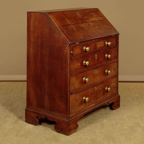 SMALL GEORGIAN OAK BUREAU C1800 - ADDITIONAL PHOTO 4