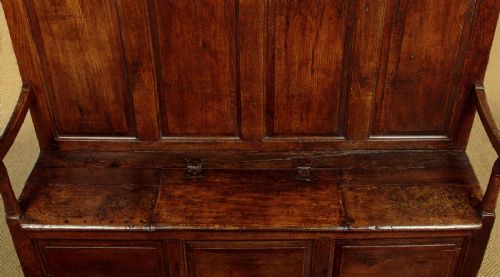 WELSH OAK BOX SETTLE C1740 - ADDITIONAL PHOTO 6